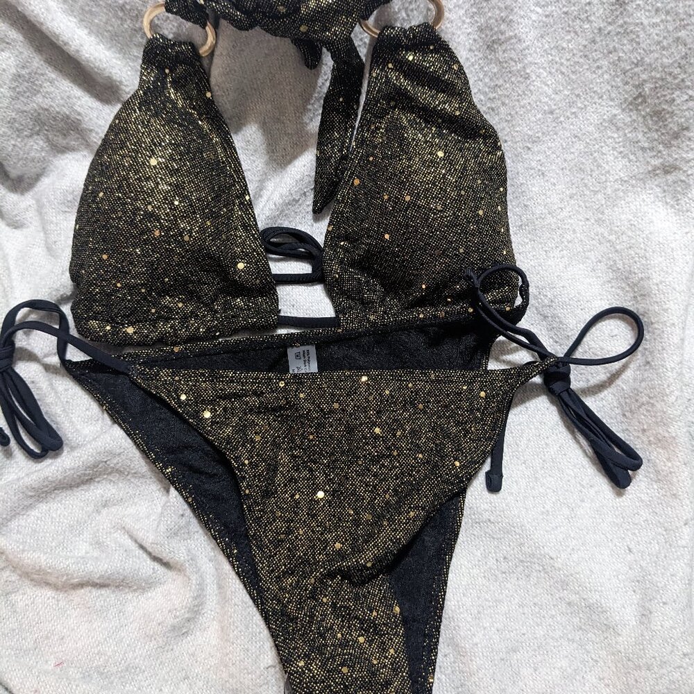Black and gold bikini
